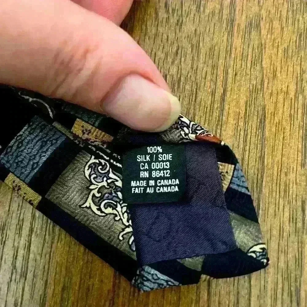 Christian Dior Vintage 100% Silk Men’s  Tie - Picture 5 of 7